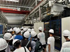 “看到这些智能化设备运